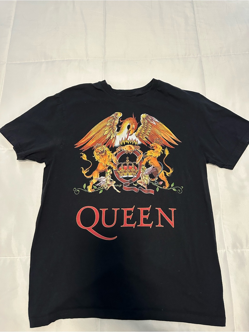 Gildan Black Queen Graphic Tee with Gold & Red Crest